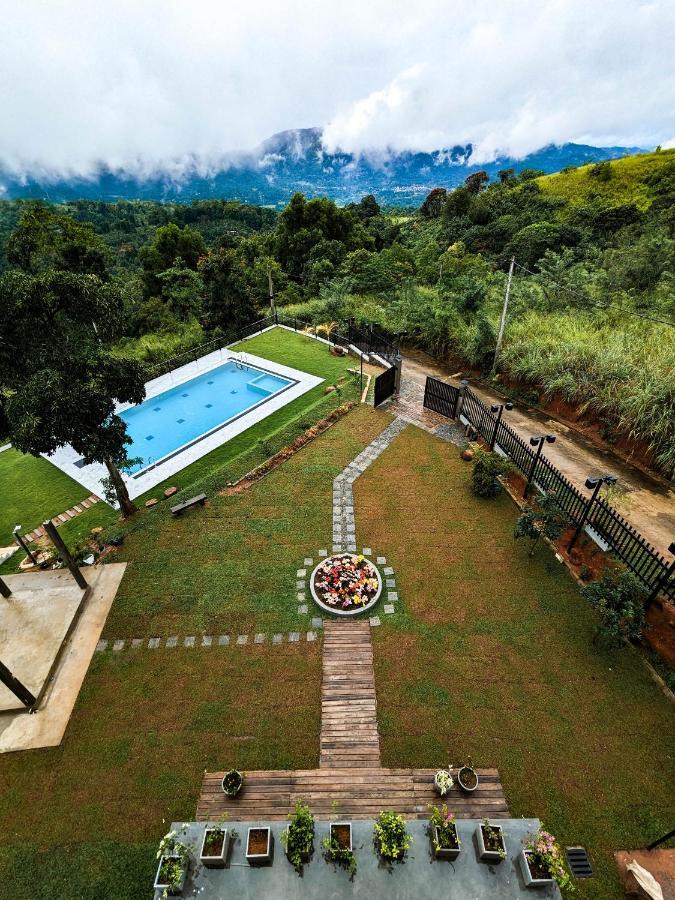 The Aurelia Hotel Gampola Ngoại thất bức ảnh